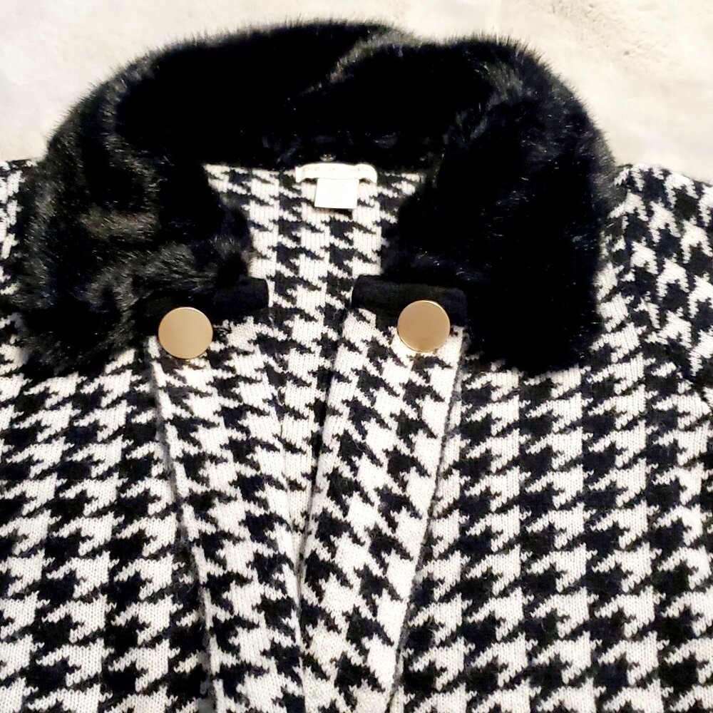 Christian Siriano New York houndstooth faux fur collar NWT. - Picture 7 of 8